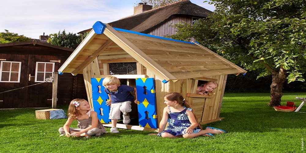 5 Things to Consider While Buying Playhouse for Girls